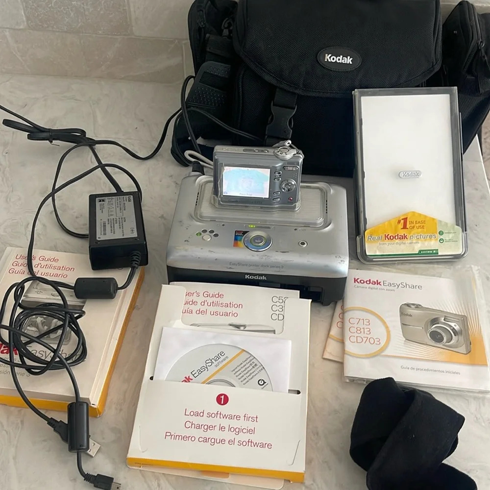 Kodak EasyShare Digital Photo Thermal Printer Dock Series 3 w/ Camera bag